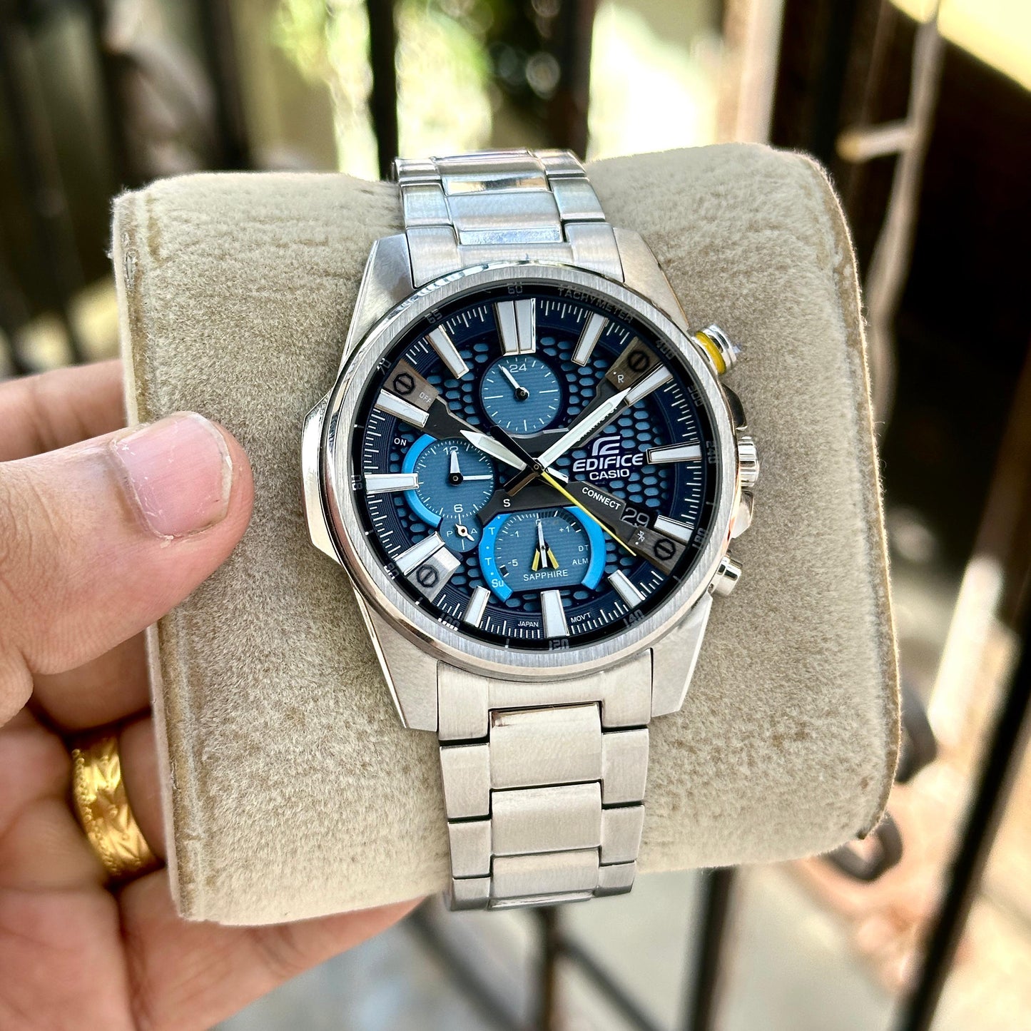 CASIO EDIFICE EQB-1200D-2A – POWER, SPEED & PREMIUM ENGINEERING