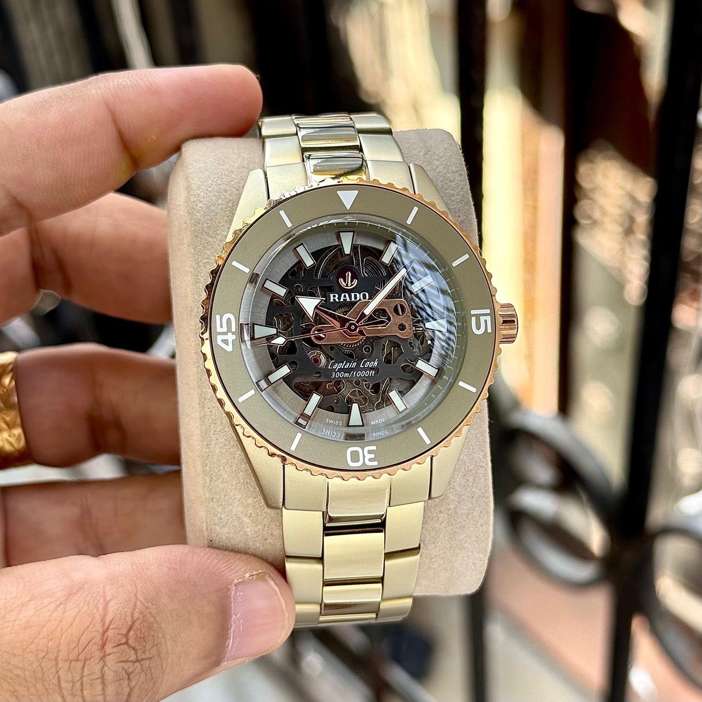 RADO CAPTAIN COOK – HIGH-TECH SKELETON LUXURY EDITION