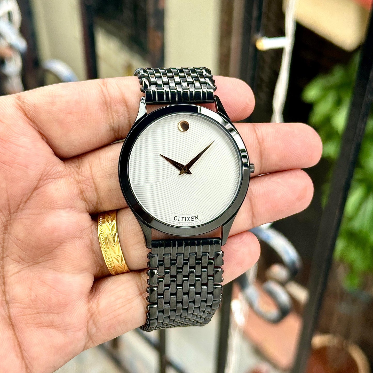 CITIZEN COUPLE EDITION – MINIMAL LUXURY FOR POWER COUPLES