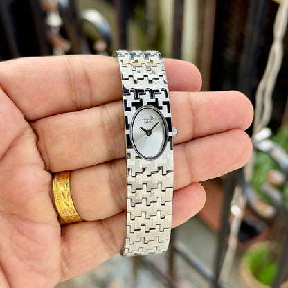 CHRISTIAN DIOR MISS DIOR – ICONIC PARISIAN LUXURY